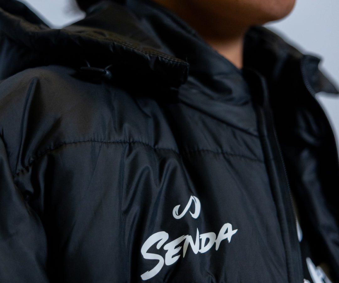 Parka long Black - detail image | Senda Athletics