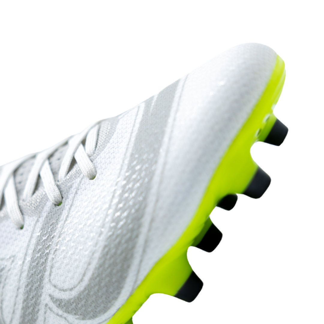 Pampa Pro Soccer Cleats - Product Image | Senda Athletics