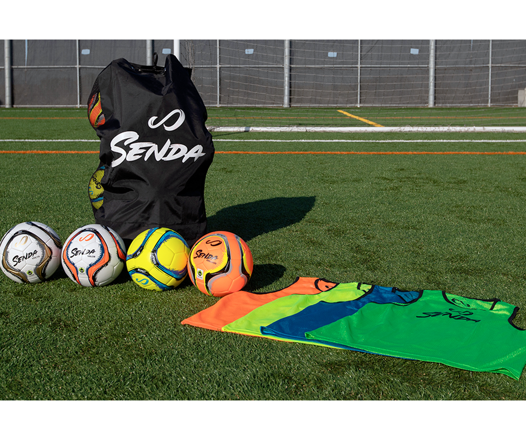 Training Vests 4 colors - action image | Senda Athletics