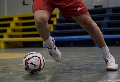 How to Sharpen your Soccer Skills by Playing Futsal