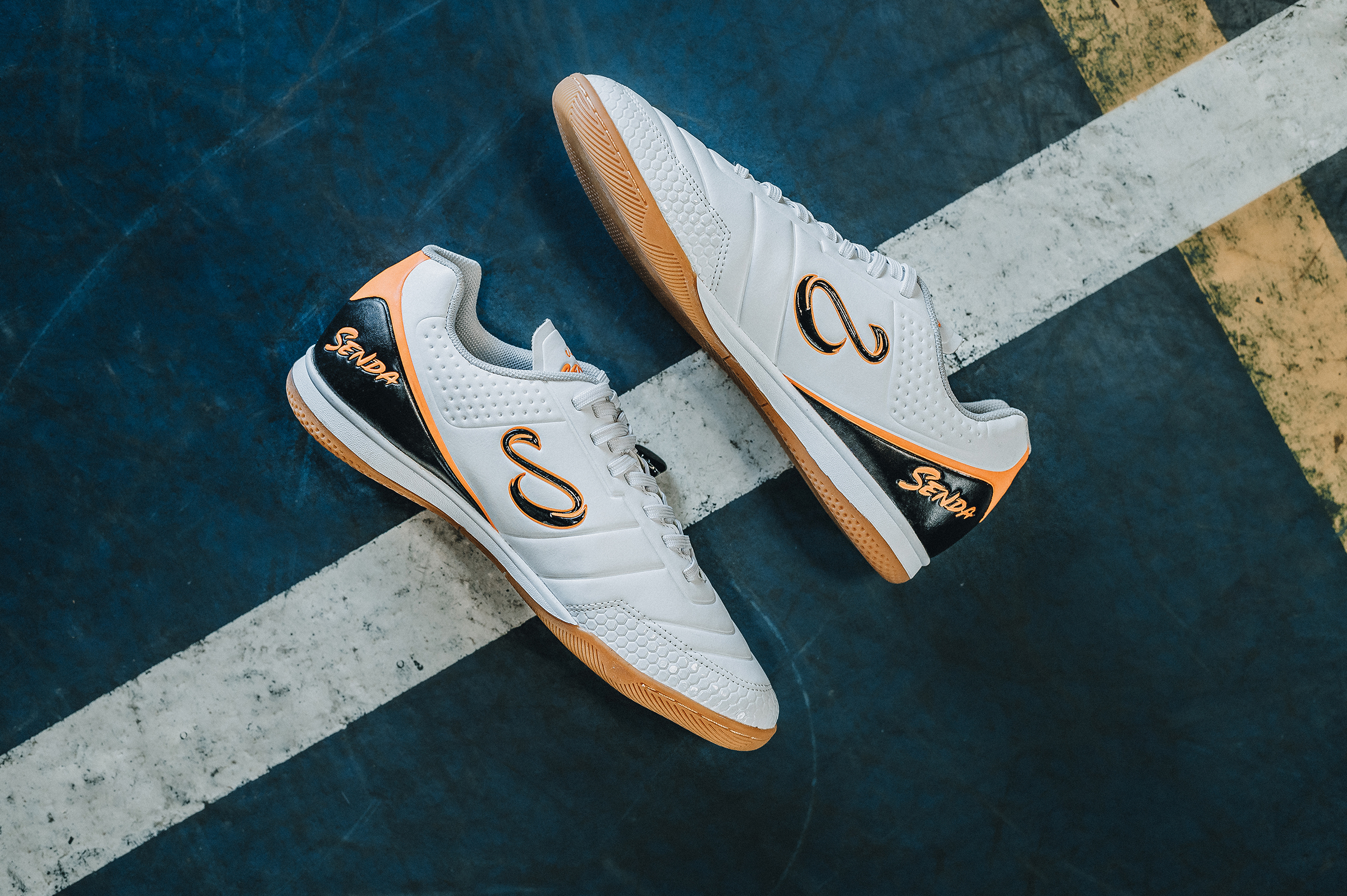 Futsal 2025 turf shoes