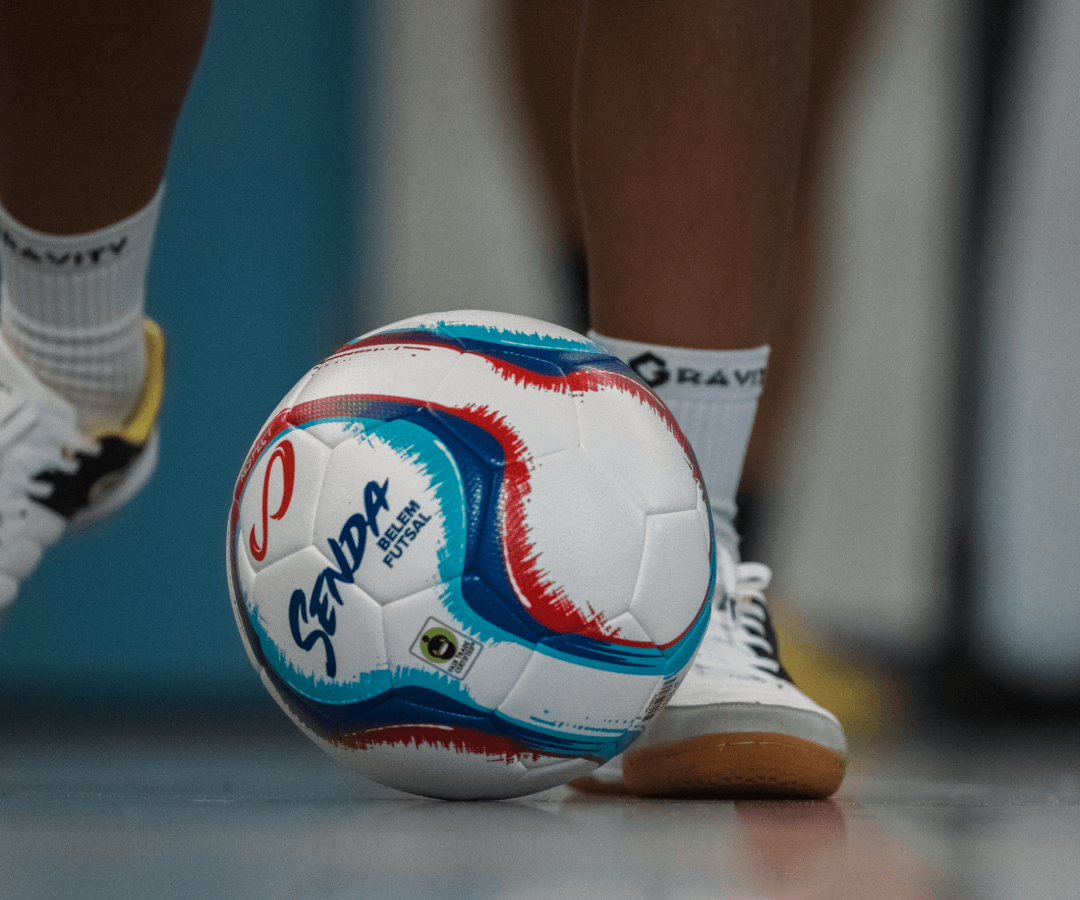 Belem Training Futsal Ball - white (action image 4) | Senda Athletics