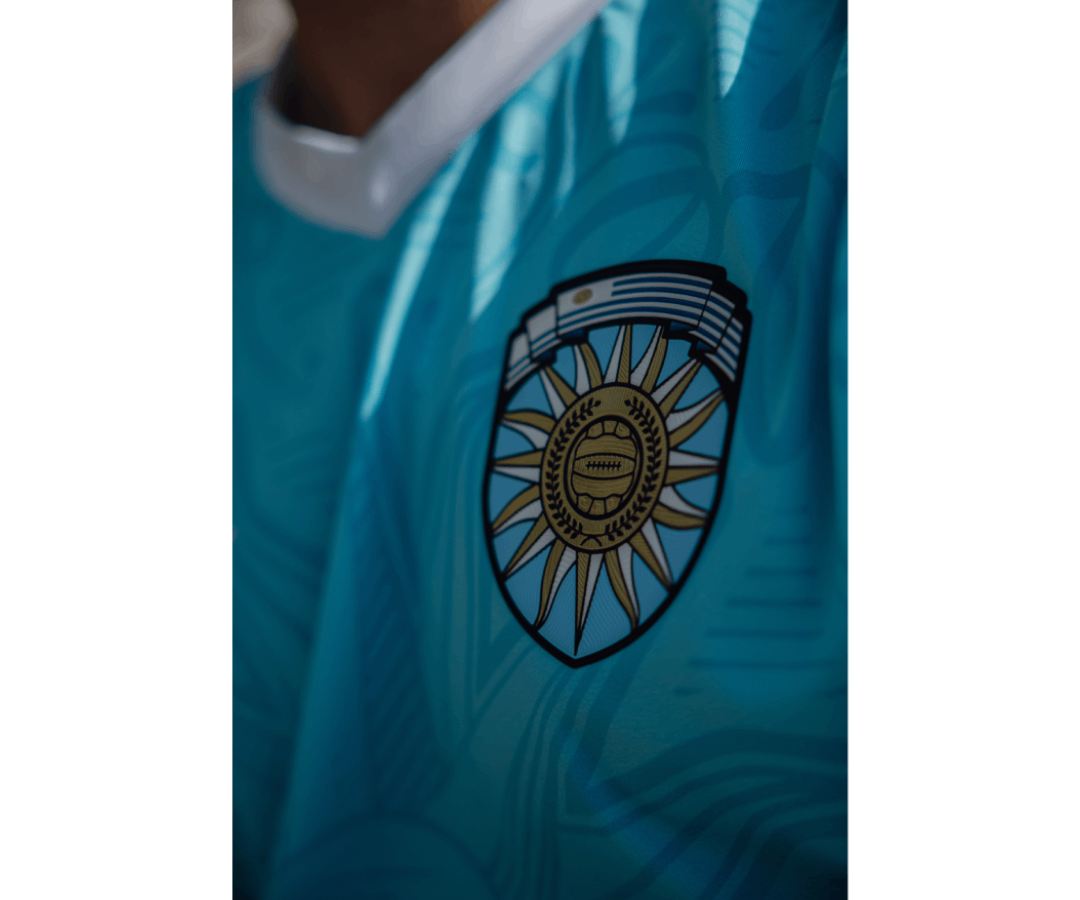 Uruguay Senda Fan Jersey Copa America 2024 - crest detail