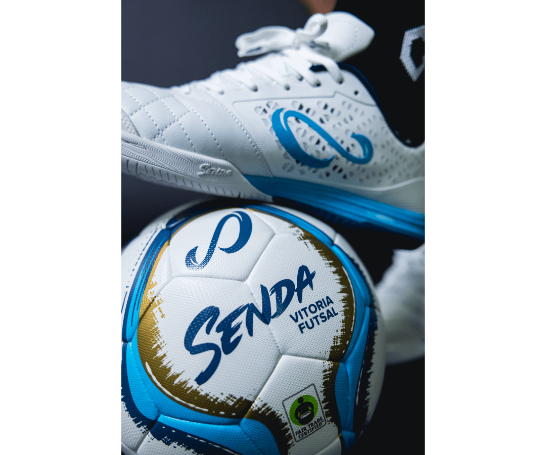 Futsal Bundle: Vitoria Premium Match gold ball + Ushuaia Pro 2.0 white shoe | Senda Athletics | Shoes FIFA Futsal World Cup Uzbekistan 2024 2