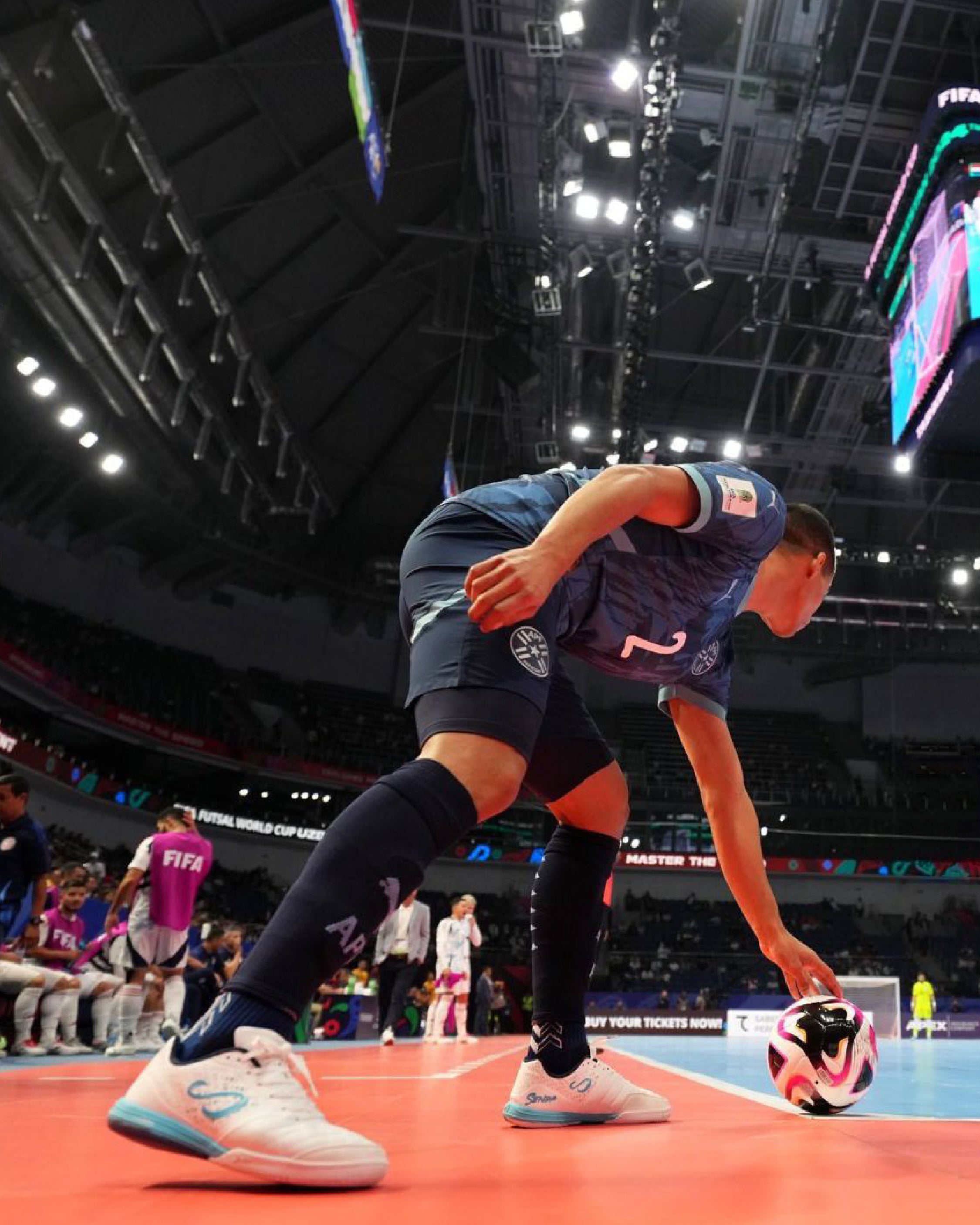 Ushuaia Pro 2.0 Futsal Shoes - white | Alan Rojas- Paraguay | FIFA Futsal World Cup Uzbekistan 2024 | Senda Athletics