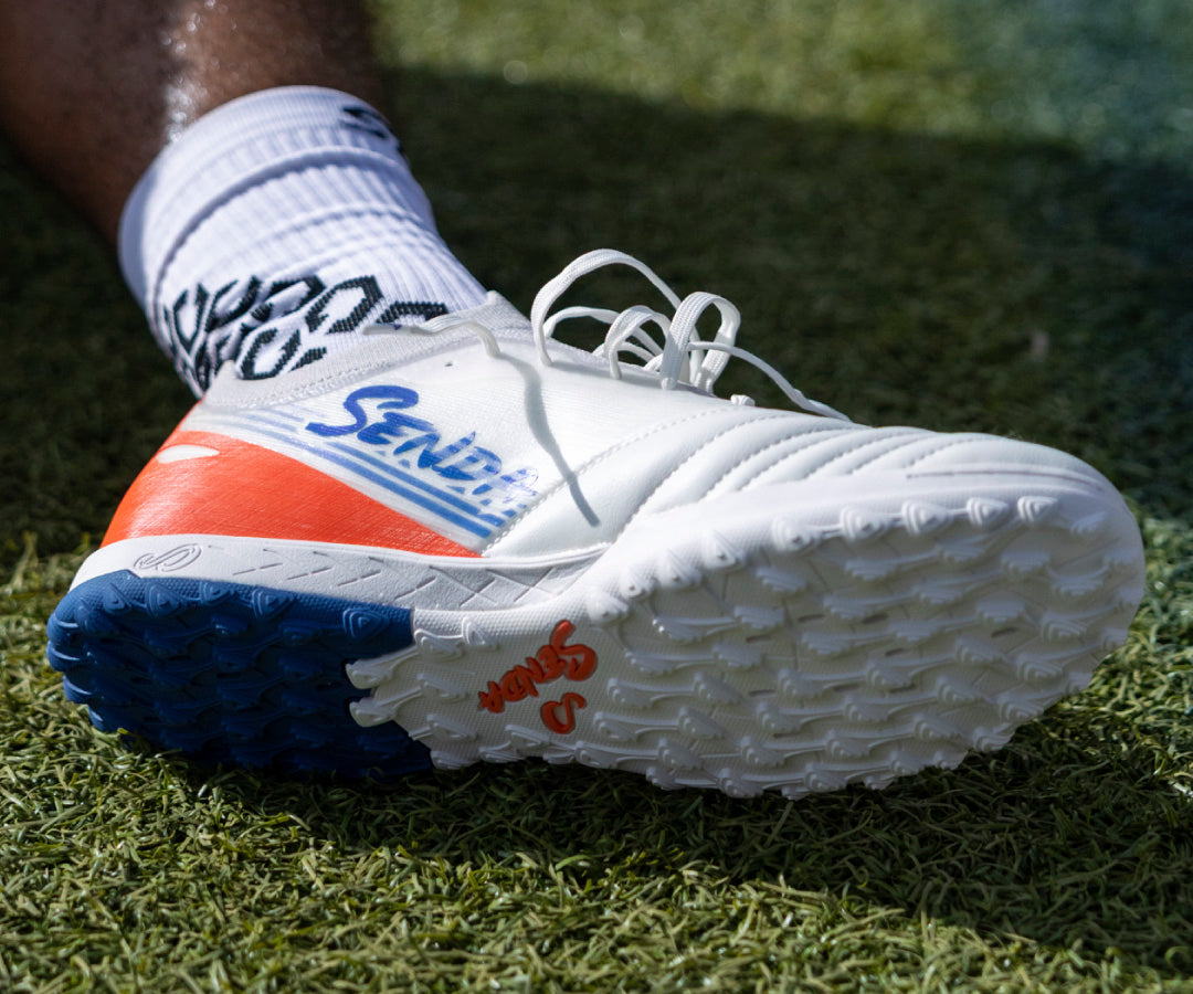 Senda Mendoza™ Pro Turf Shoes