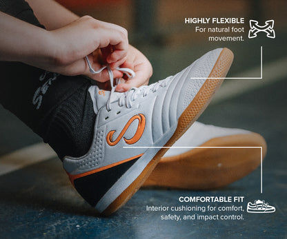 Ushuaia Academy Futsal Shoe (key features) | Senda Athletics