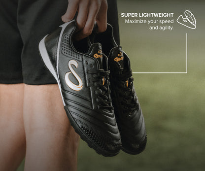 Ushuaia Academy Turf Shoe (key features) | Senda Athletics