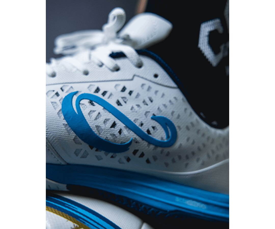USHUAIA PRO 2.0 Futsal Shoe | Senda Athletics USHUAIA PRO 2.0 Futsal Shoe | Senda Athletics