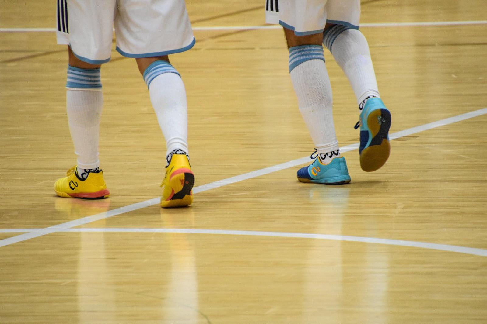 custom futsal shoes