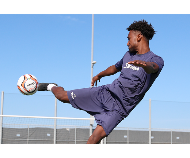 Valor Premium Match Soccer Ball - 4 Pack
